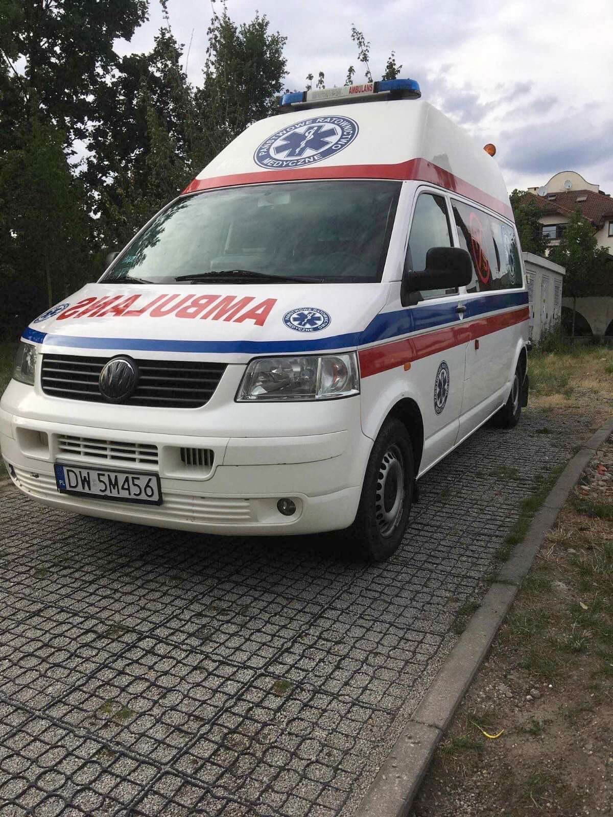 Olemme tukeneet erikoisyksikkö Omegaa mm. täysin varustellun ambulanssin muodossa - apua, joka pelastaa ihmishenkiä!